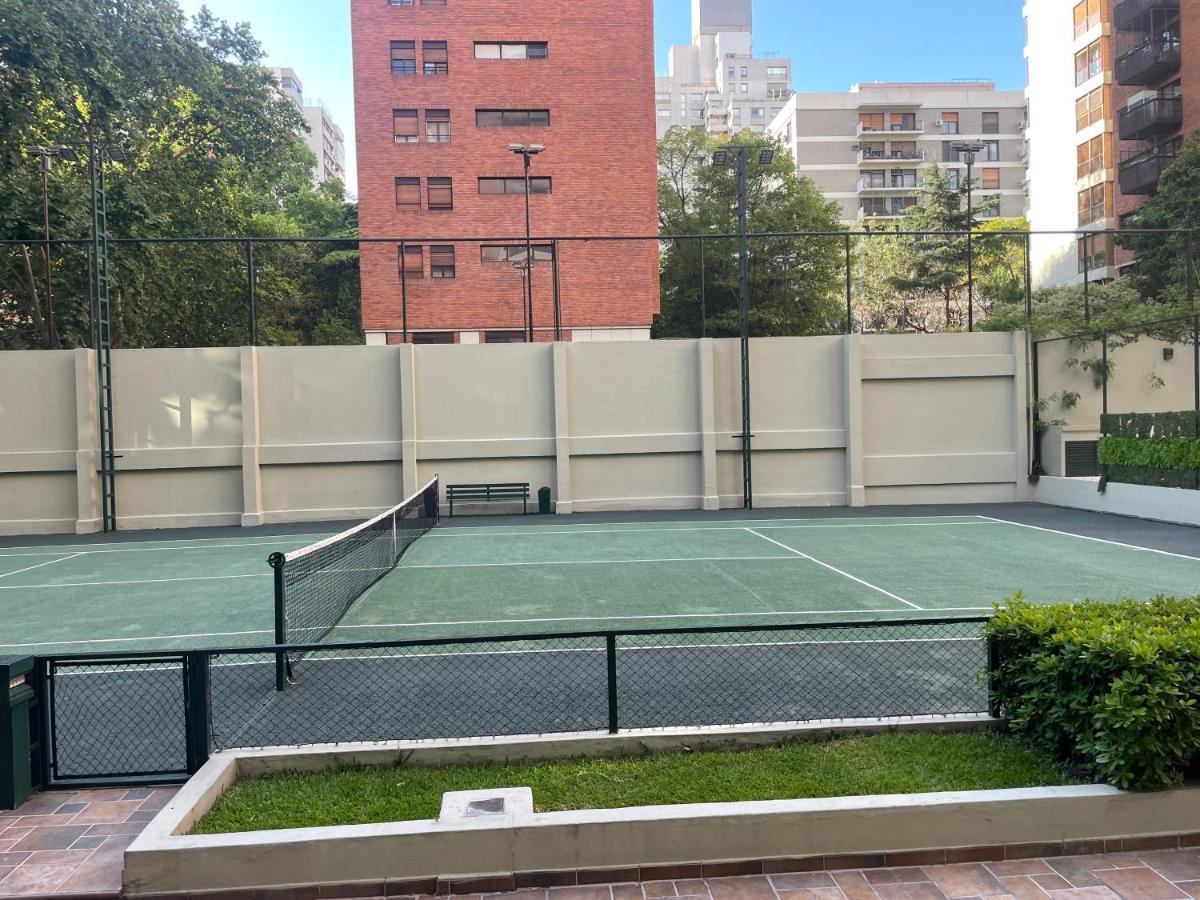 Loreto Plaza Buenos Aires Exterior photo